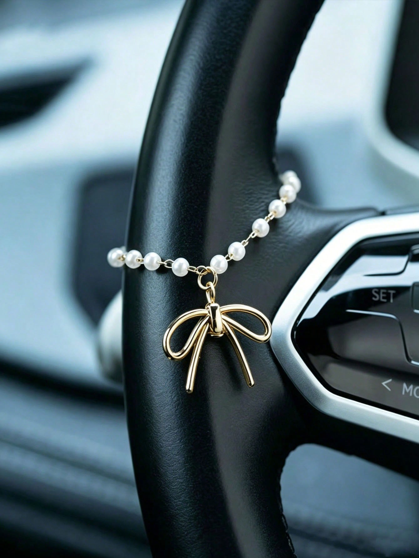 Pearl Bow Car Pendant Alloy Fa - Car Accessories Mirror Hanging ulasan dan harga