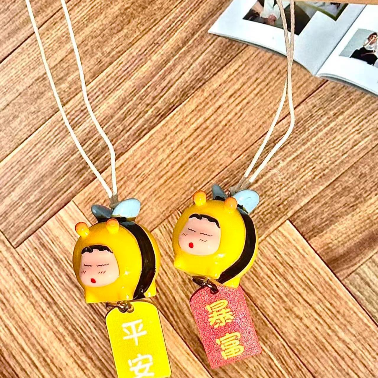 Crayon Shin-chan Bee Cosplay F - Car Accessories For Decoration ulasan dan harga