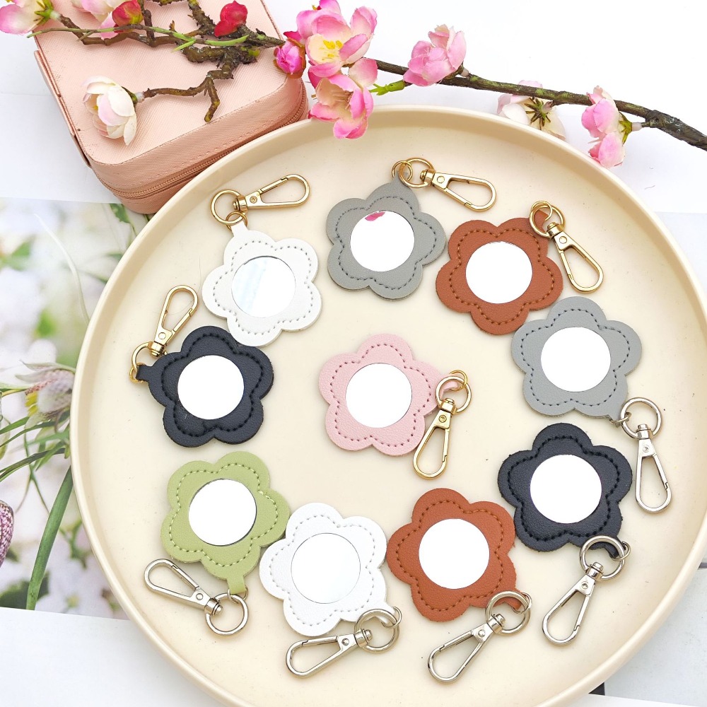 Flower Petal Shaped Mirror Bag - Car Accessories Mirror Hanging ulasan dan harga