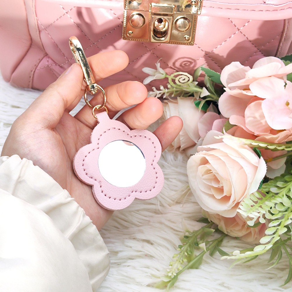Flower Petal Shaped Mirror Bag - Car Accessories Mirror Hanging ulasan dan harga